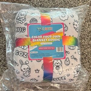 Craftikit Cozy Companions Color Your Own Blanket Hoodie NWT Sealed in Packaging